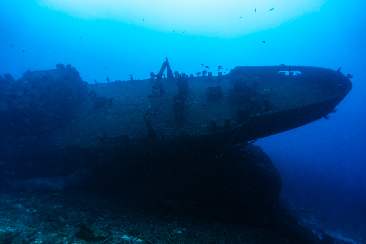 与論島「沈船あまみ」・海上保安庁の巡視船 ①