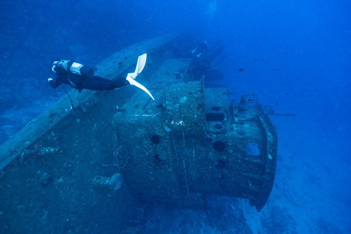 与論島「沈船あまみ」・海上保安庁の巡視船 ③